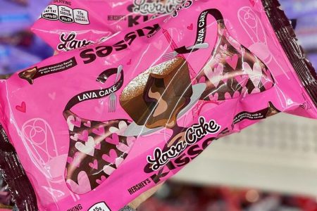 Hershey's will launch Lava Cake Kisses for 2020