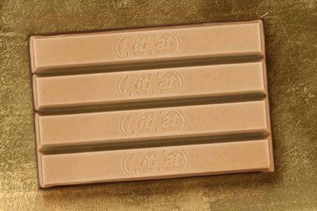 KitKat launches gold rush