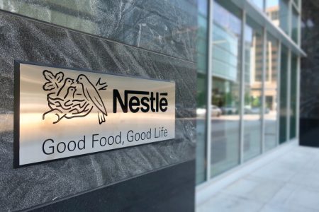 Nestlé to sell Yinlu peanut milk and canned rice porridge businesses
